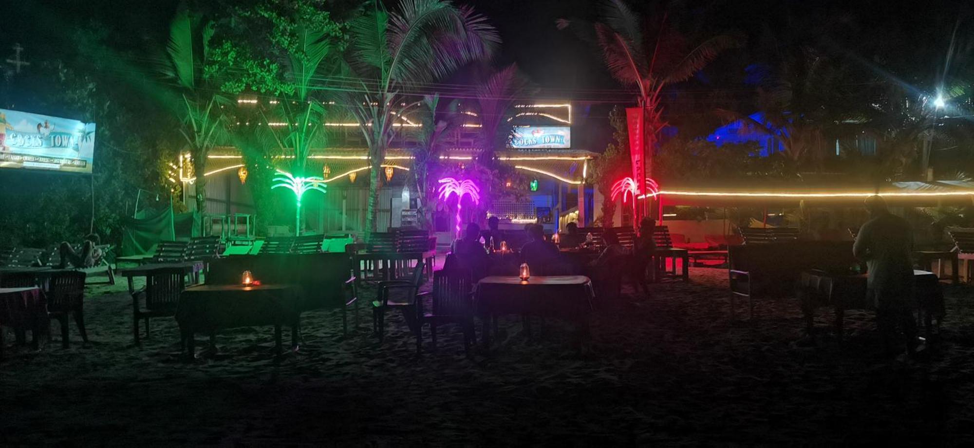Cocks Town Hotel อารัมบล ภายนอก รูปภาพ
