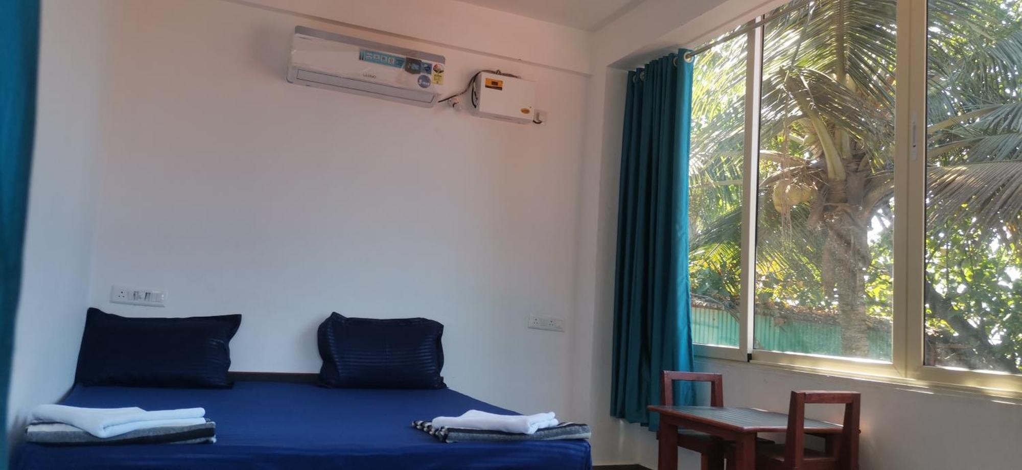 Cocks Town Hotel อารัมบล ภายนอก รูปภาพ
